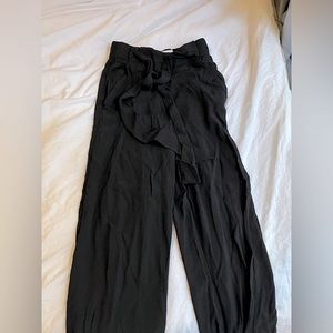 Black pants with tie bow